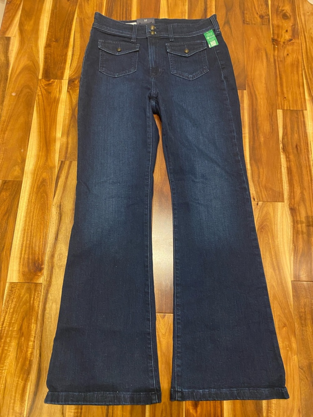 Women’s Size 31/12 Tall GAP Women's Dark Indigo ‘70 Flare High Rise Jeans